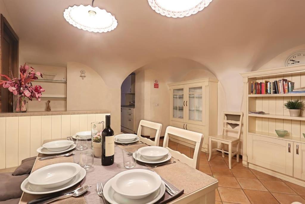 Romantica Suite Firenze 2 Cls Central Market & Dome Exterior foto
